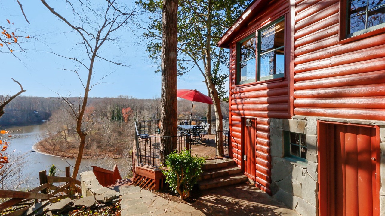 Photo of Patio Balcony in Manassas