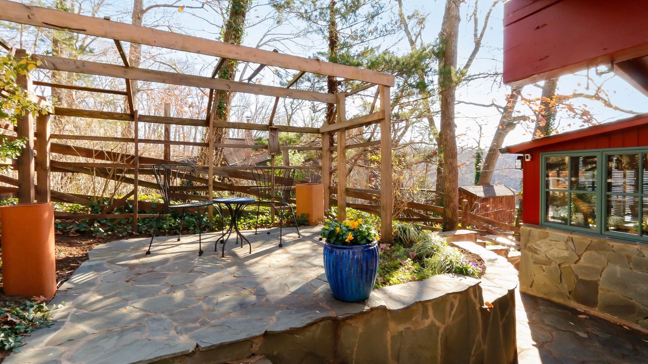 Photo of Patio Balcony in Manassas