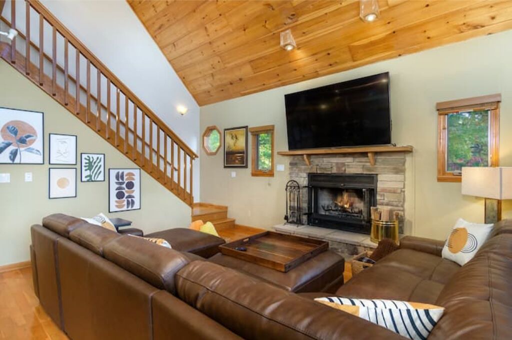 Photo of Livingroom in Fairview