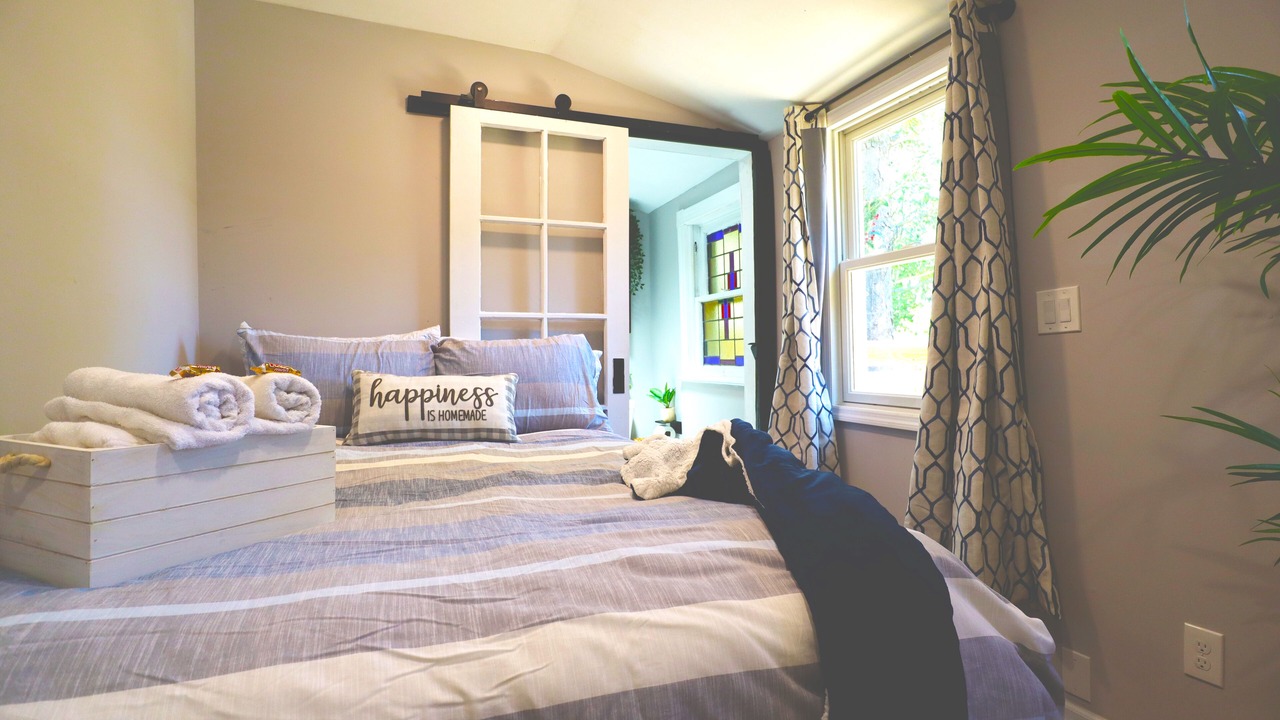 Photo of Bedroom in Woodbury