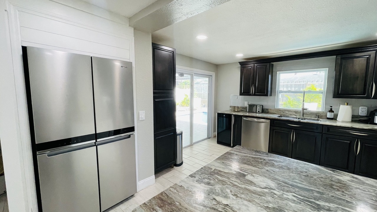 Photo of Kitchen in South Gate Ridge
