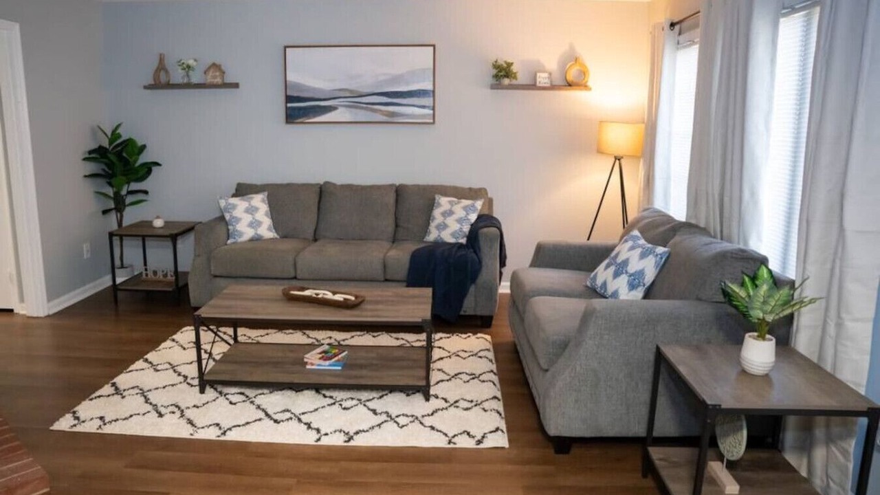Photo of Livingroom in Winston - Salem
