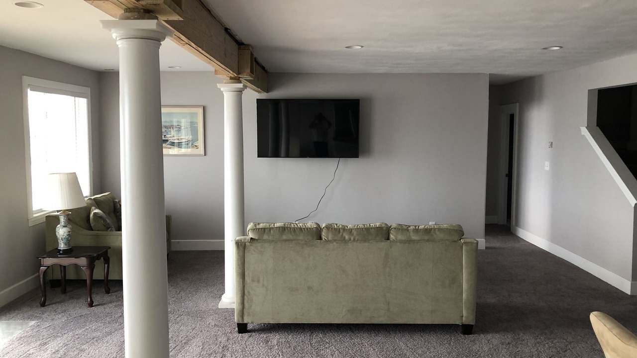 Photo of Bedroom in Willoughby Spit