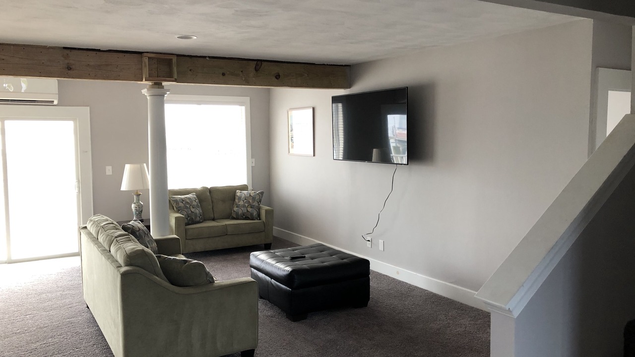 Photo of Bedroom in Willoughby Spit