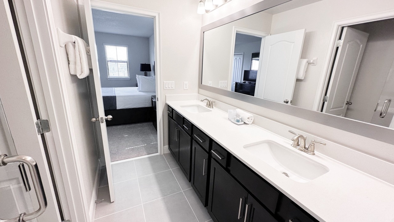 Photo of Bathroom in Haines City