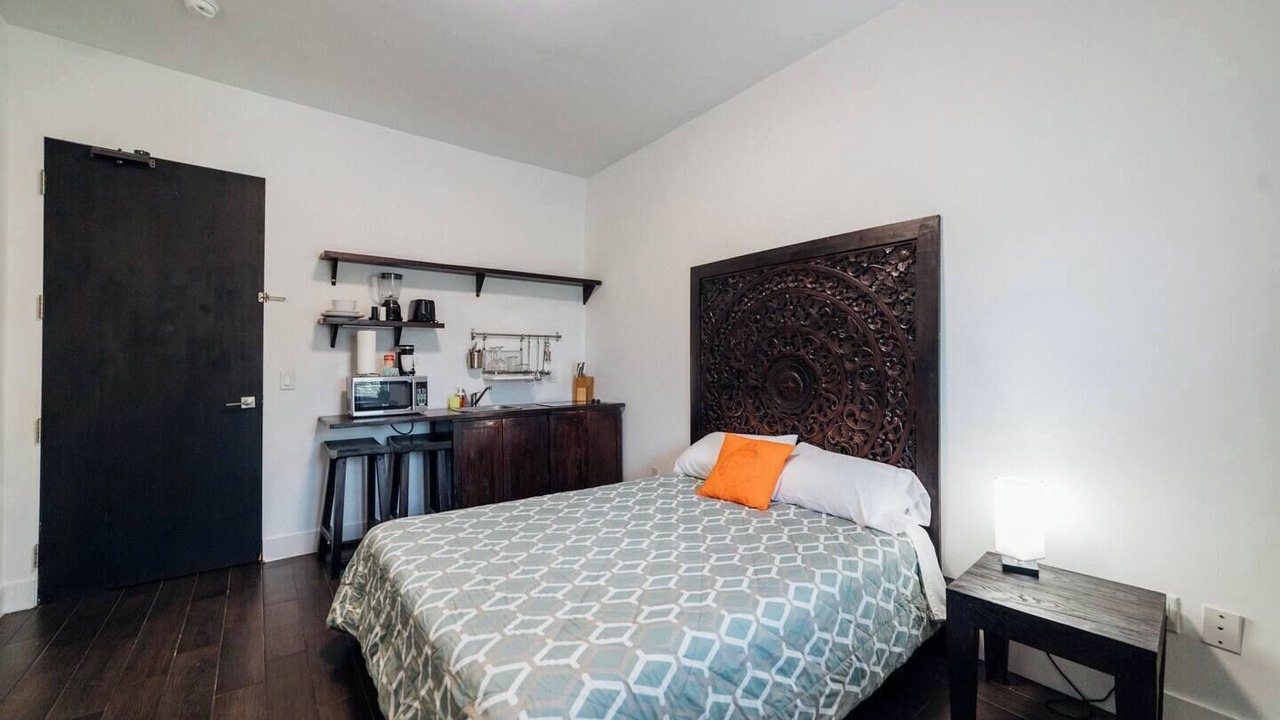 Photo of Bedroom in Northeast Miami