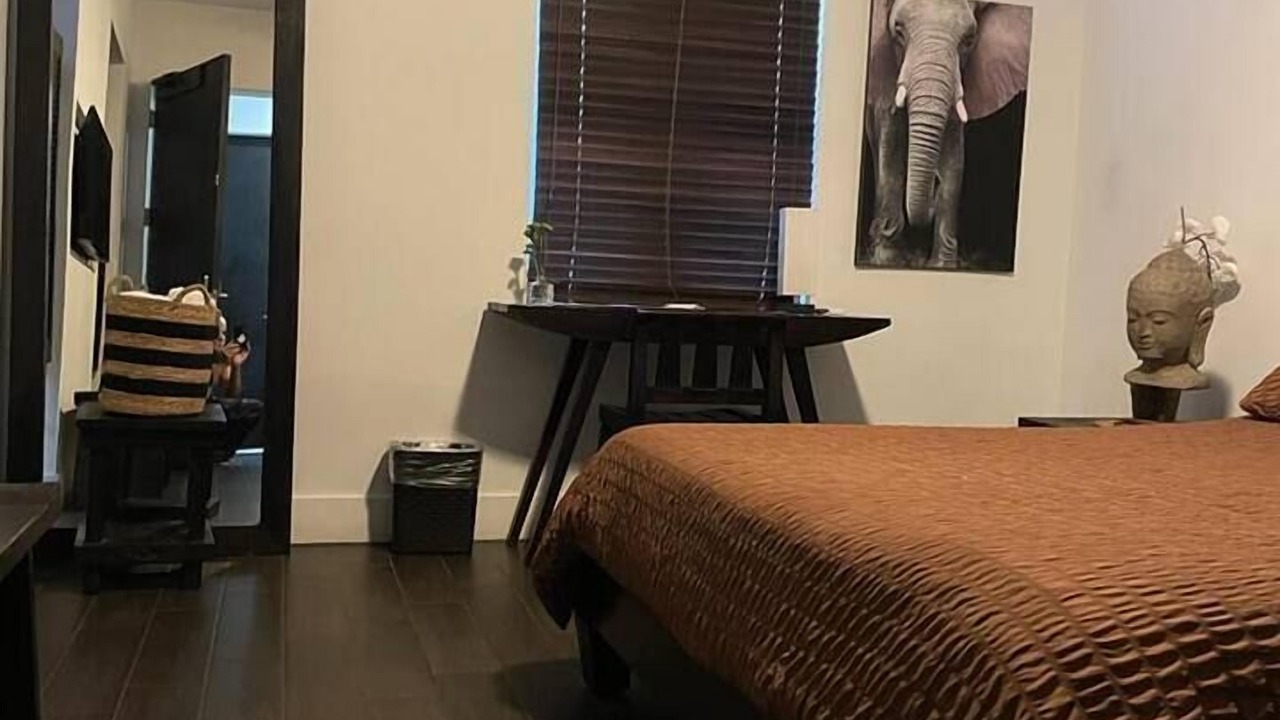 Photo of Bedroom in Northeast Miami