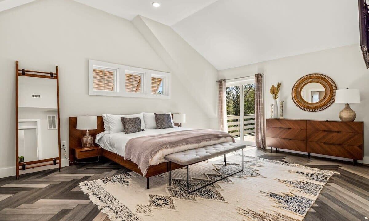 Photo of Bedroom in Whalehead Beach