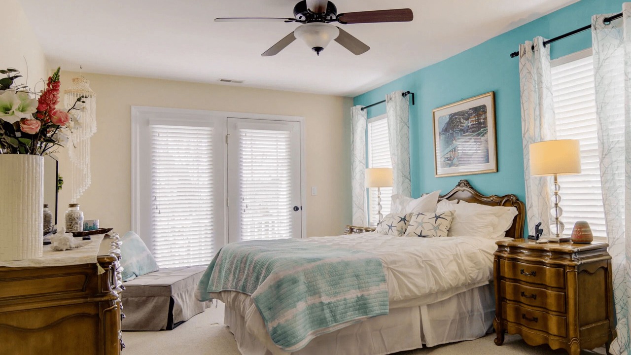 Photo of Bedroom in Swann Cove