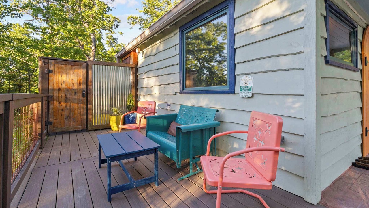 Photo of Patio Balcony in Lupton City