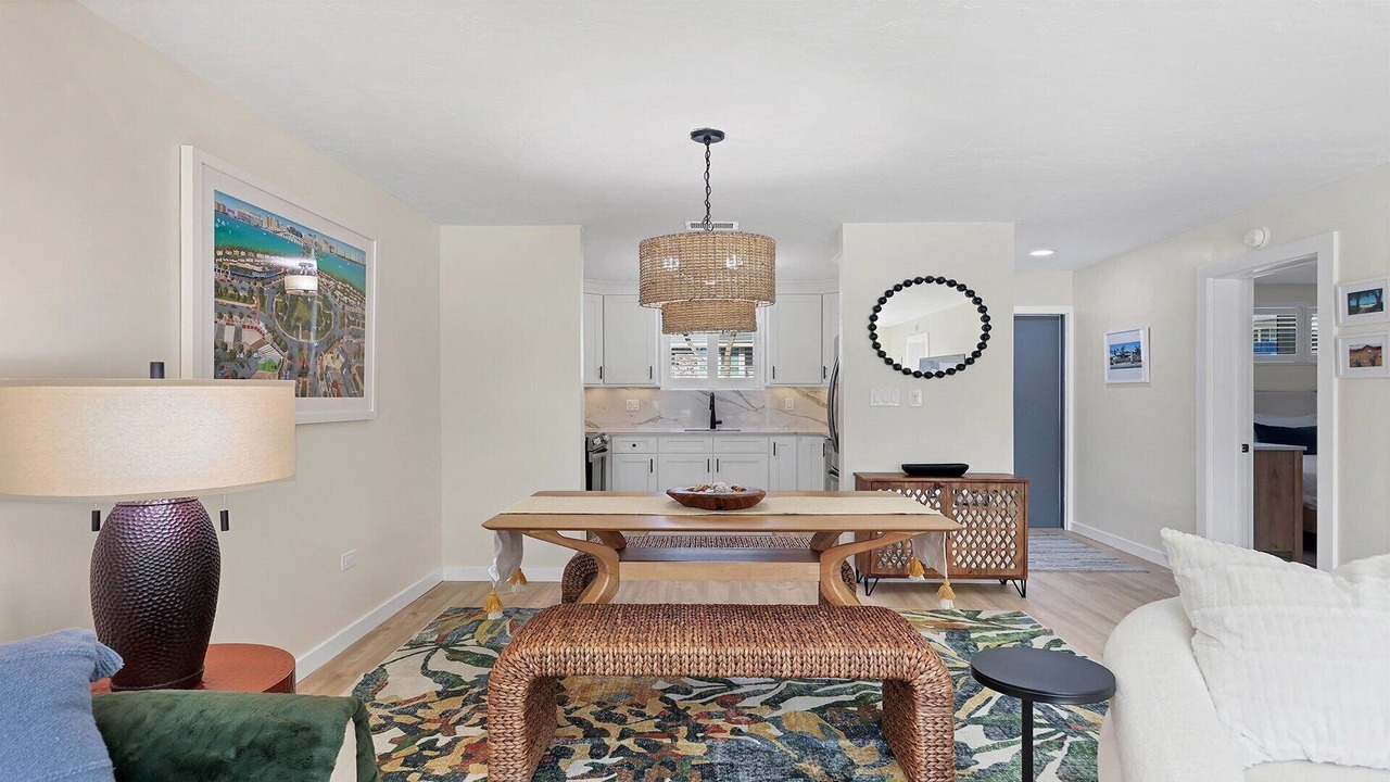 Photo of Livingroom in Saint Armands Key
