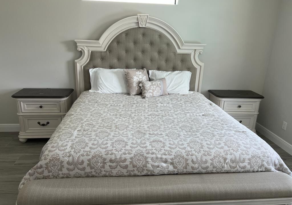 Photo of Bedroom in Diplomat