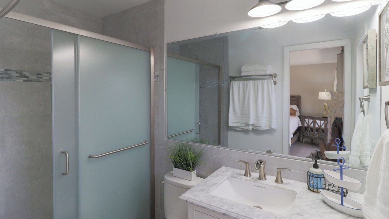 Photo of Bathroom in Lake Sarasota