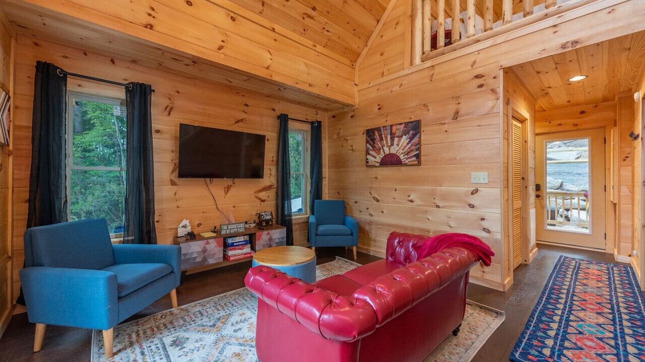 Photo of Livingroom in Fairview