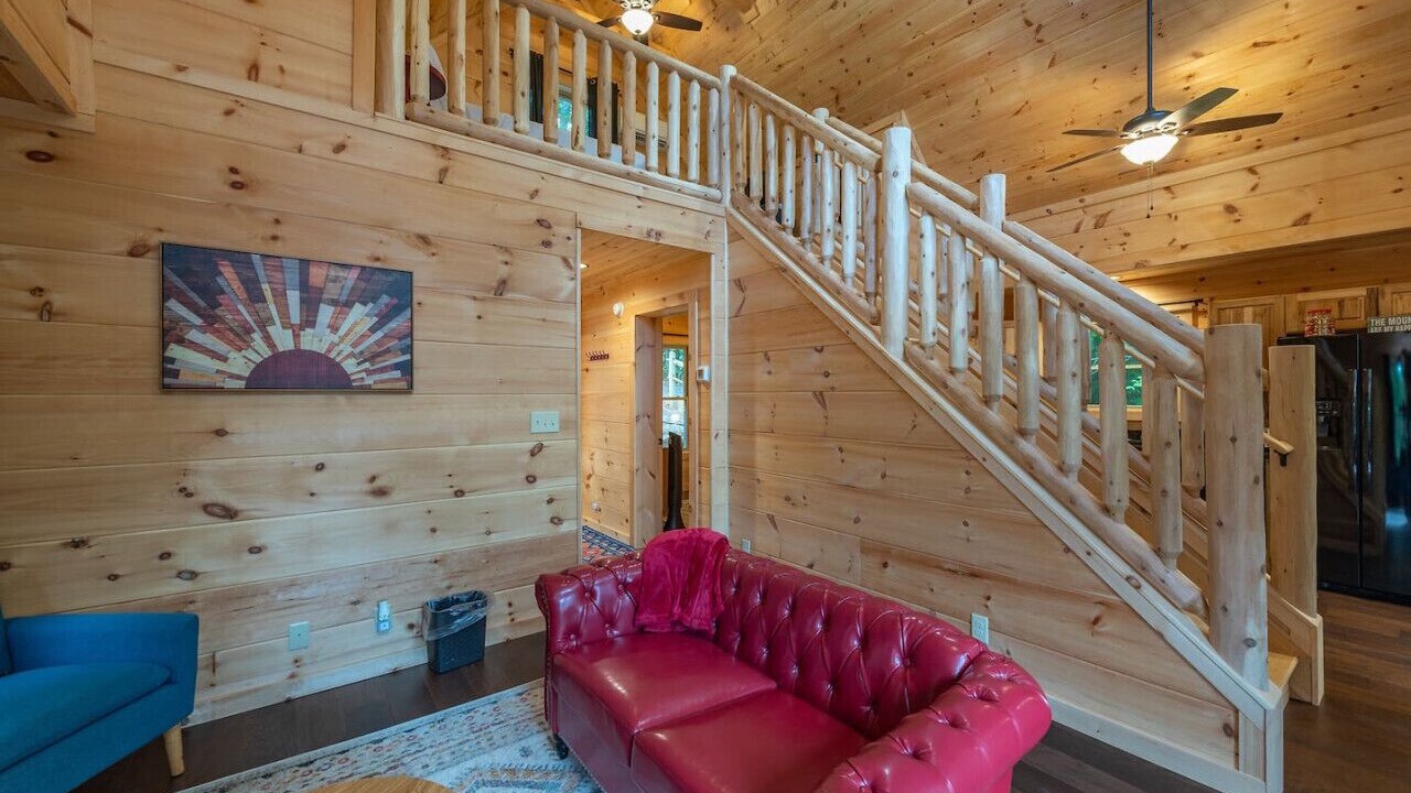 Photo of Livingroom in Fairview