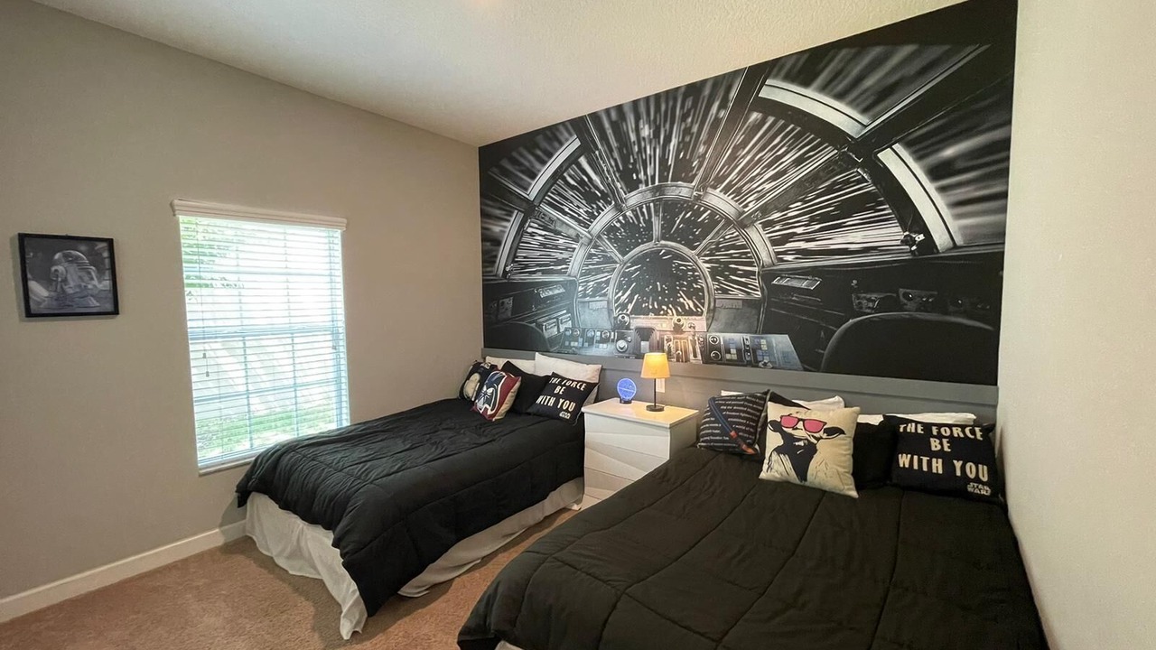 Photo of Bedroom in Lindfields