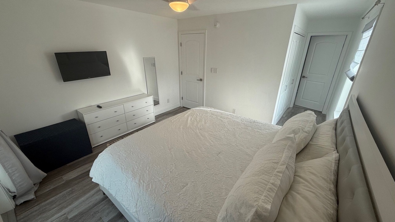 Photo of Bedroom in Sugarloaf Shores