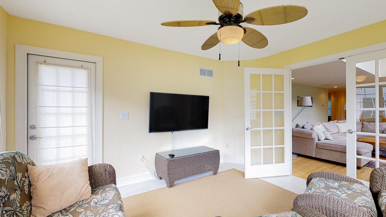 Photo of Livingroom in Frankford