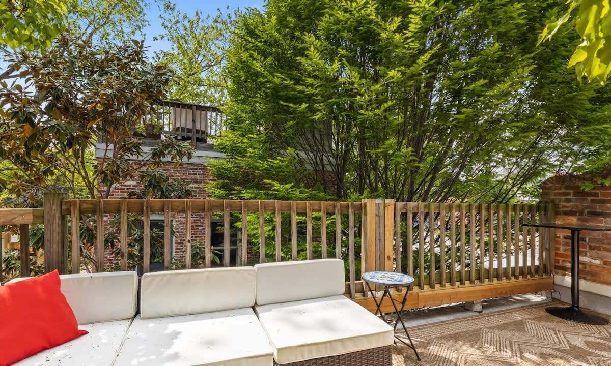 Photo of Patio Balcony in Stanton Park