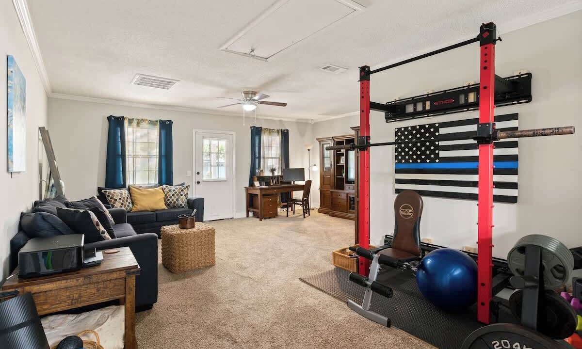 Photo of Others in Country Club Estates