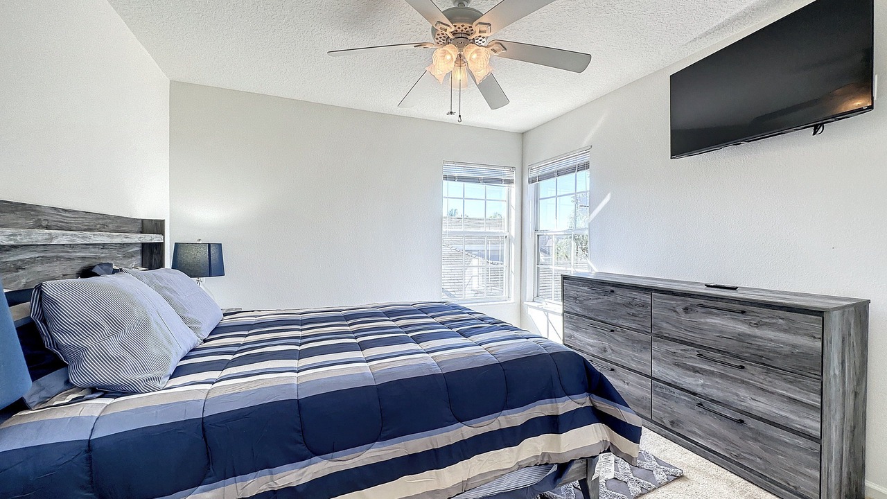 Photo of Bedroom in Windsor Palms