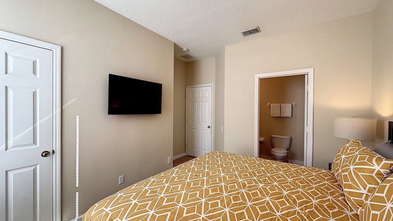 Photo of Bedroom in Windsor Palms