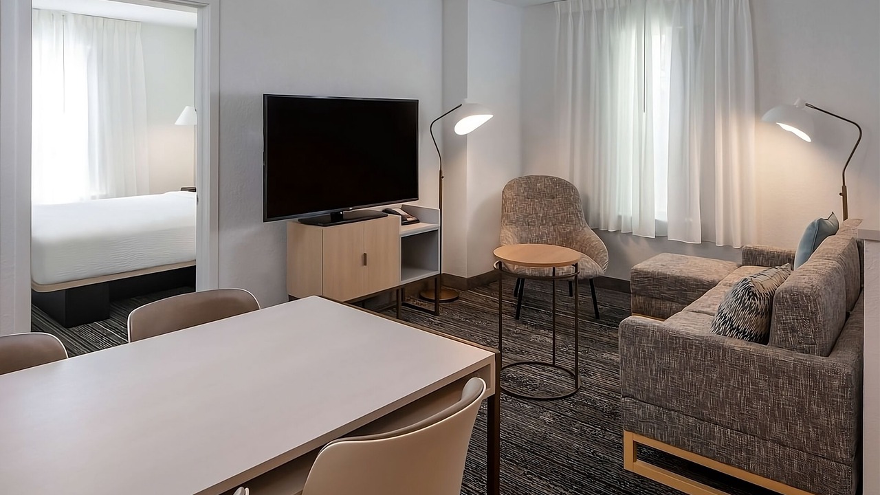 Photo of Livingroom in Falls Church