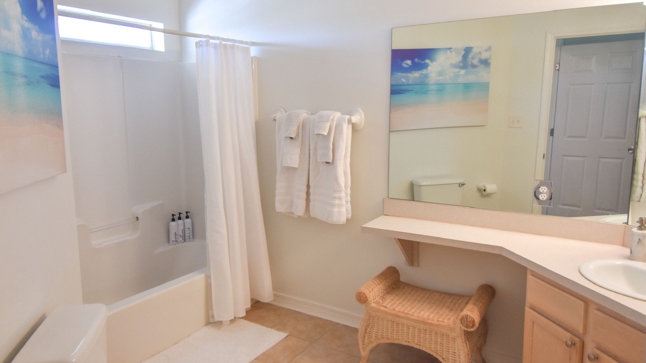 Photo of Bathroom in Holiday Isle