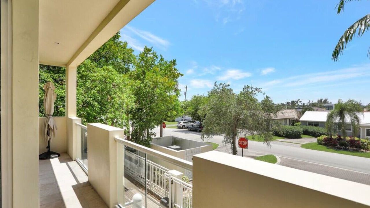 Photo of Outdoor in Deerfield Beach