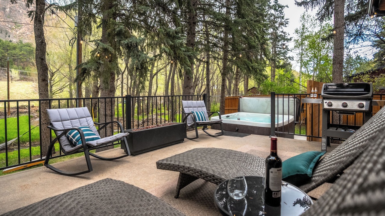 Photo of Outdoor in Cascade