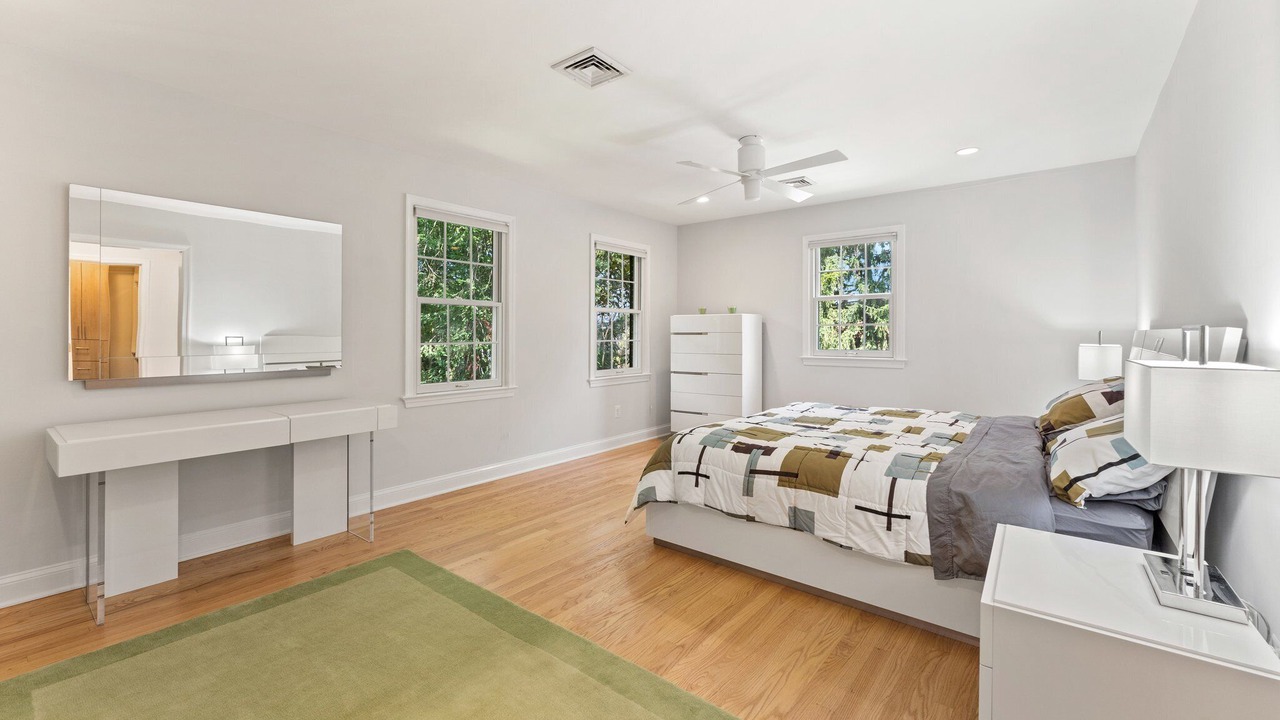 Photo of Bedroom in Bethesda