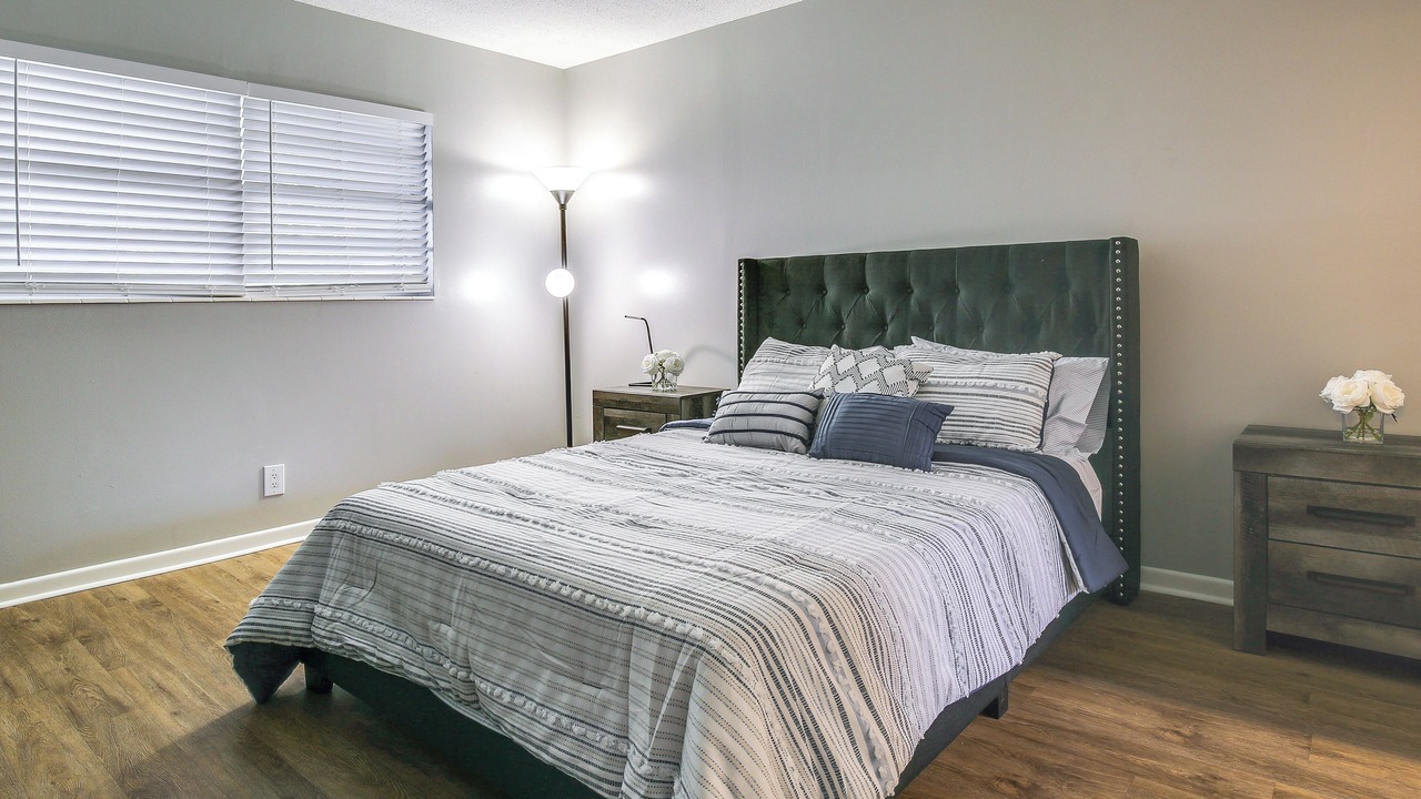 Photo of Bedroom in Lauderhill