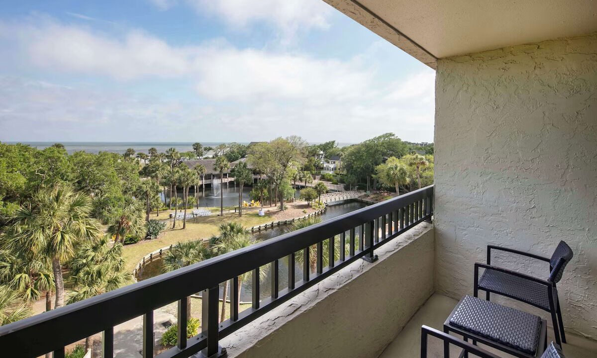 Photo of Patio Balcony in Shipyard Plantation