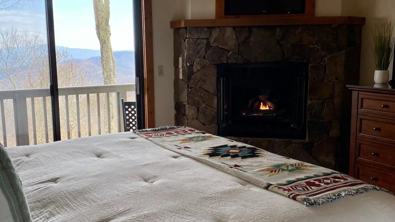 Photo of Bedroom in Mountain Air