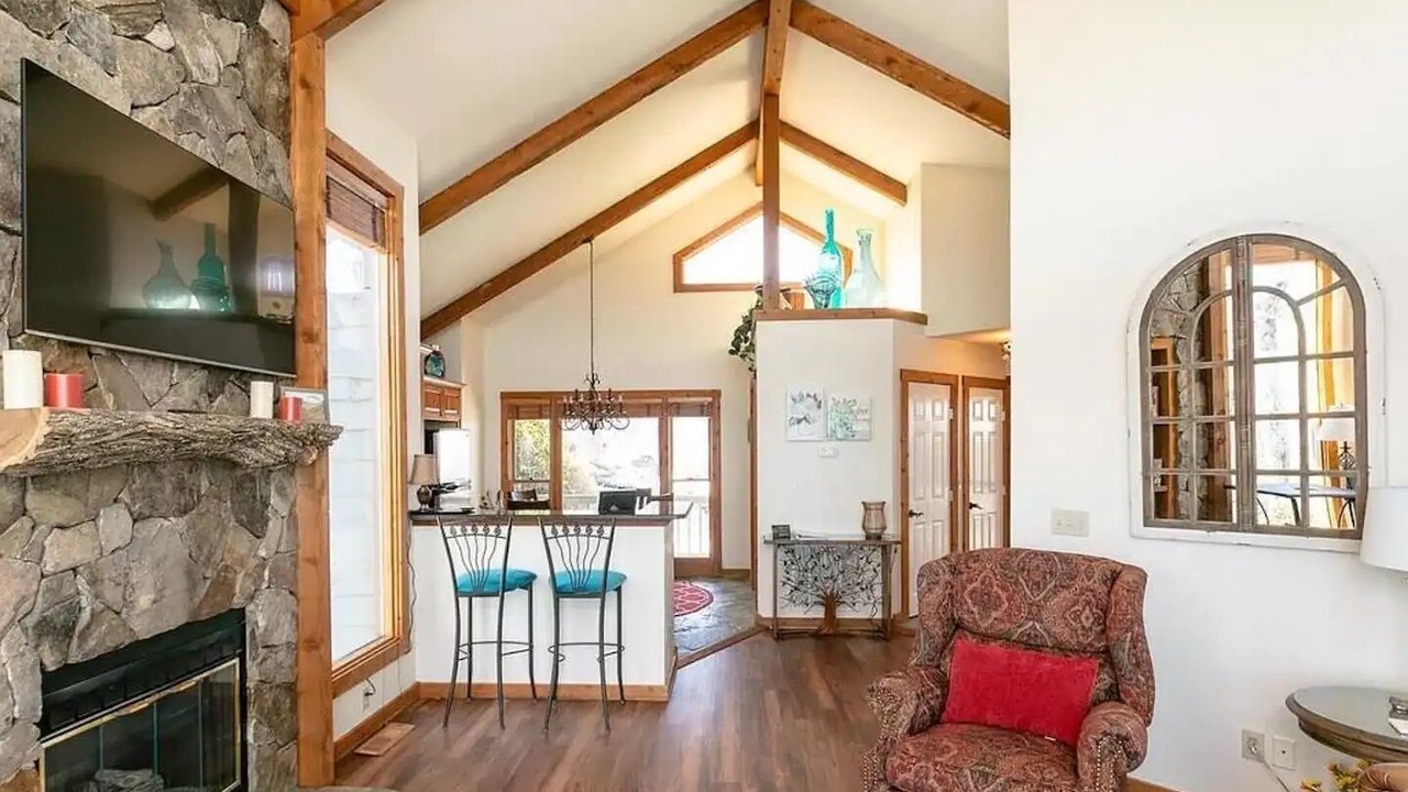 Photo of Livingroom in Mountain Air