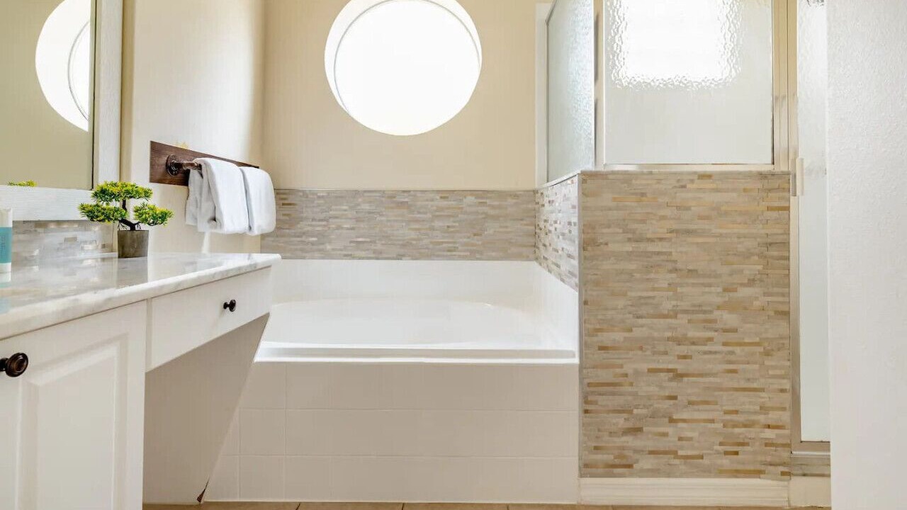 Photo of Bathroom in Tuscan Hills