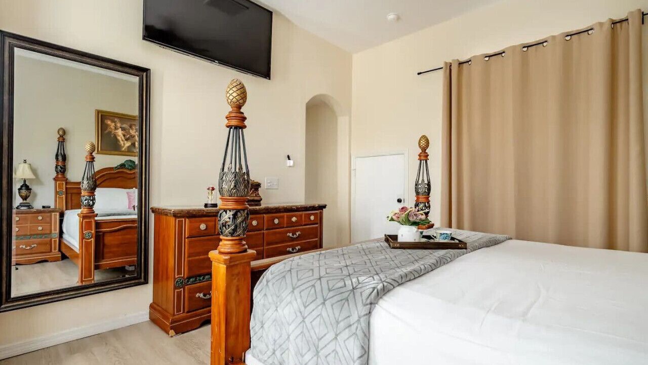 Photo of Bedroom in Tuscan Hills
