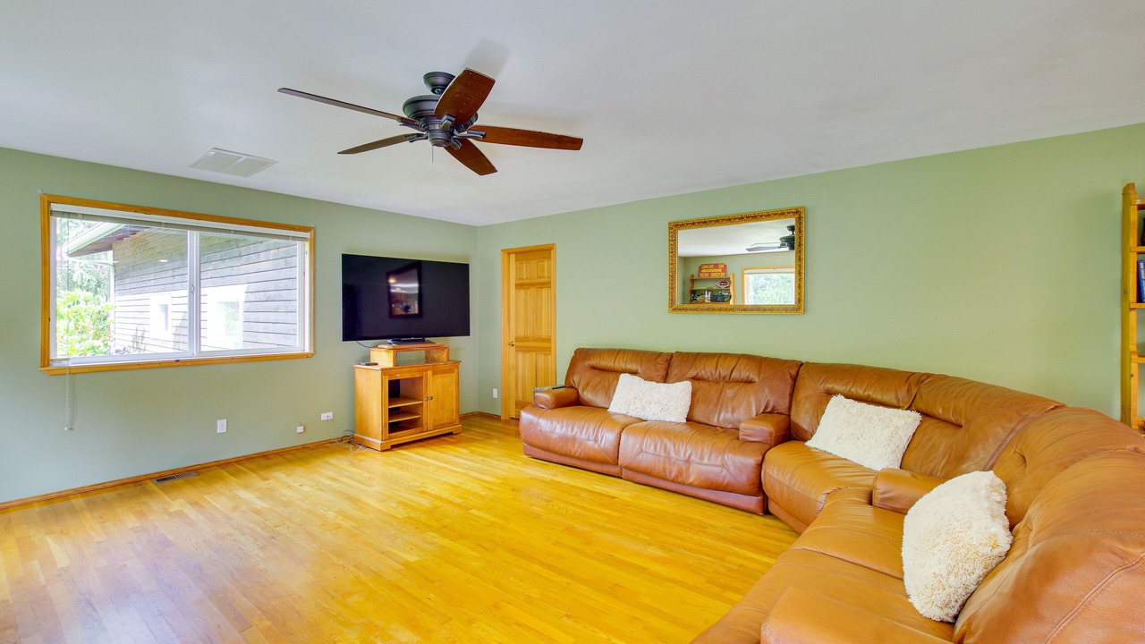 Photo of Livingroom in Startup