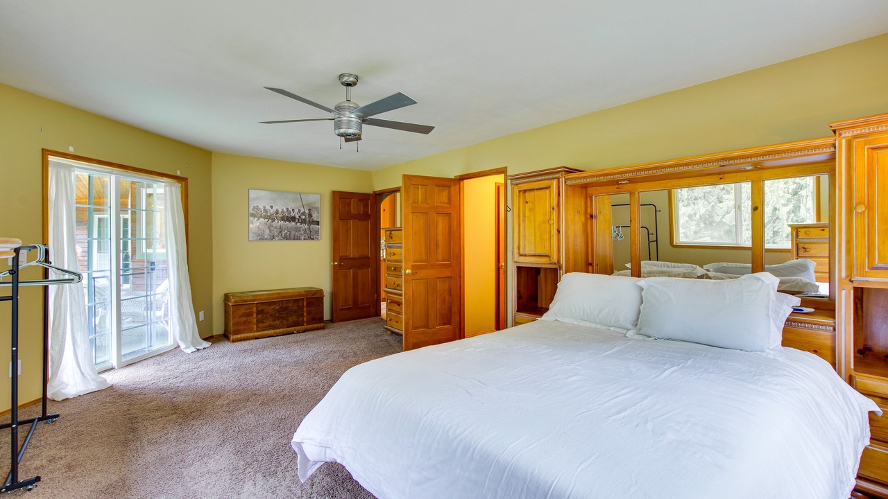 Photo of Bedroom in Startup
