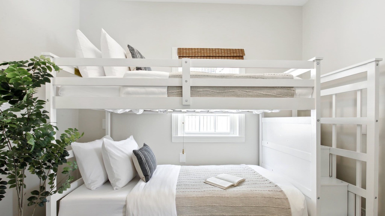 Photo of Bedroom in Talahi Island