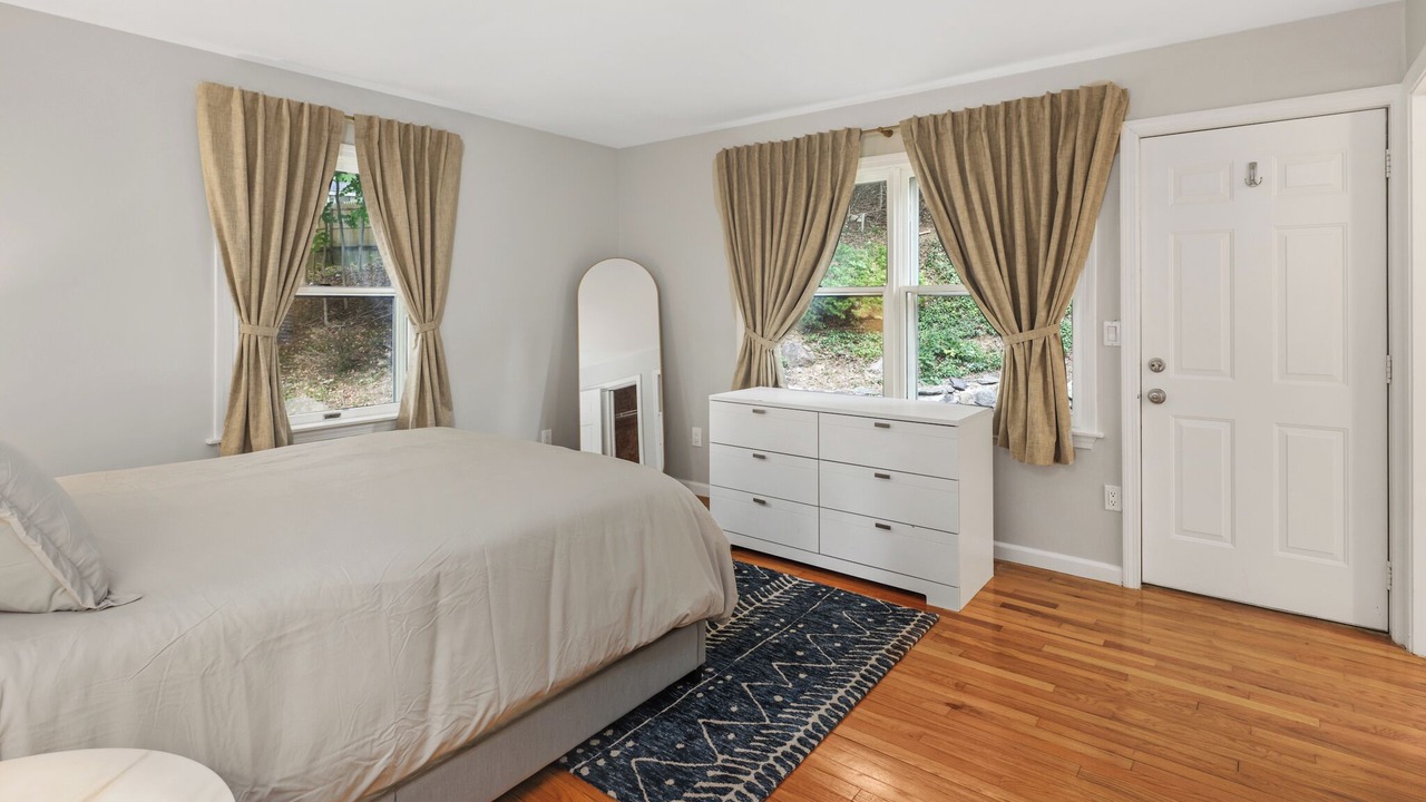 Photo of Bedroom in Westport