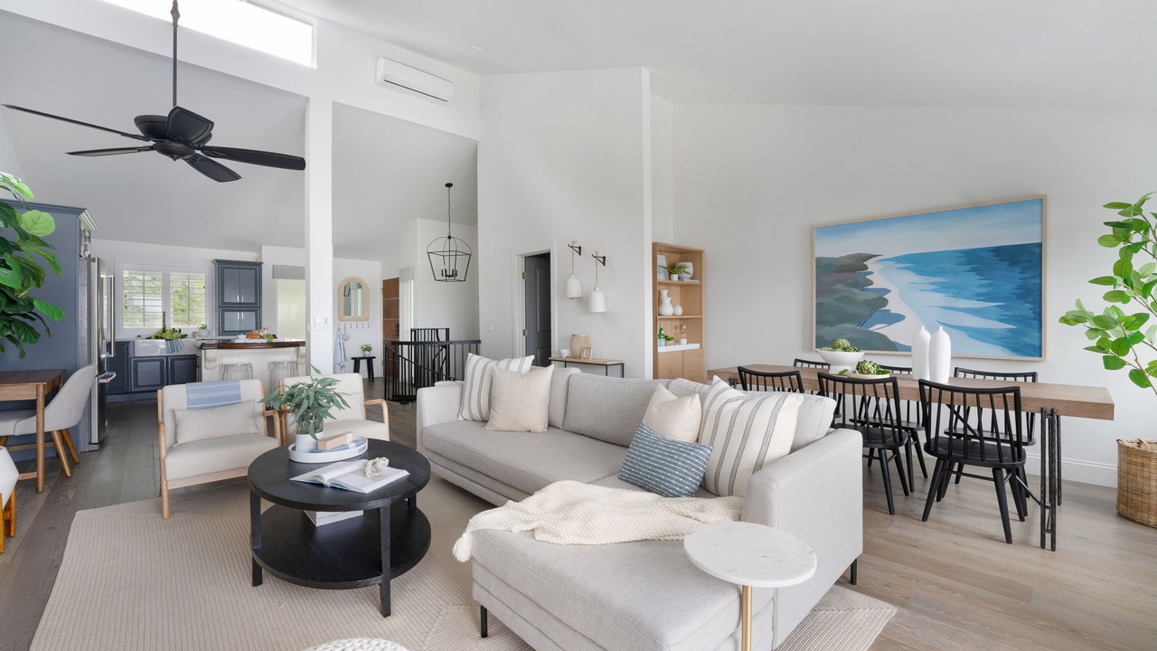 Photo of Livingroom in Carlsbad Village