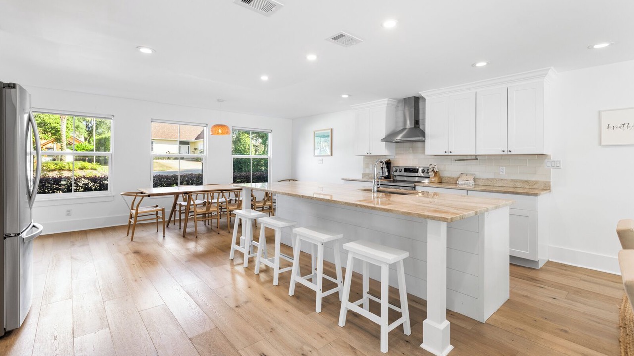 Photo of Kitchen in Seacrest