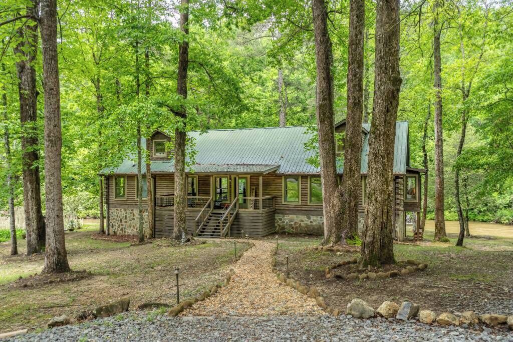 Photo of Others in Ellijay