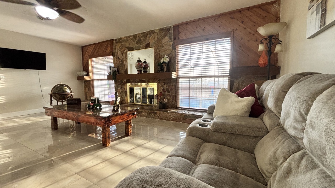 Photo of Livingroom in Tampa