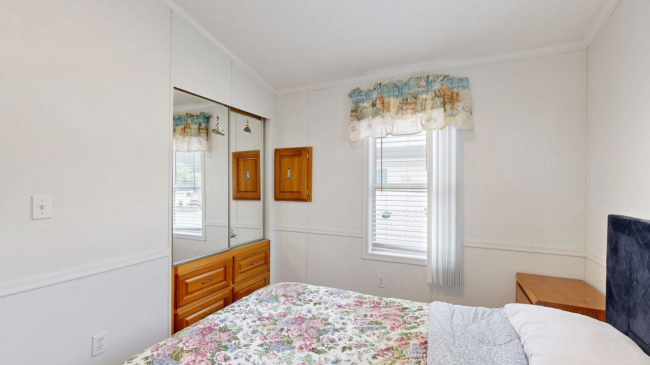 Photo of Bedroom in Assateague Pointe