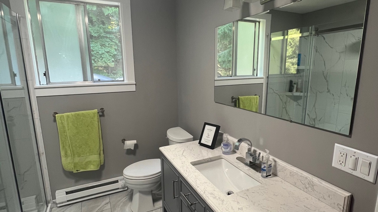 Photo of Bathroom in Lake Roesiger