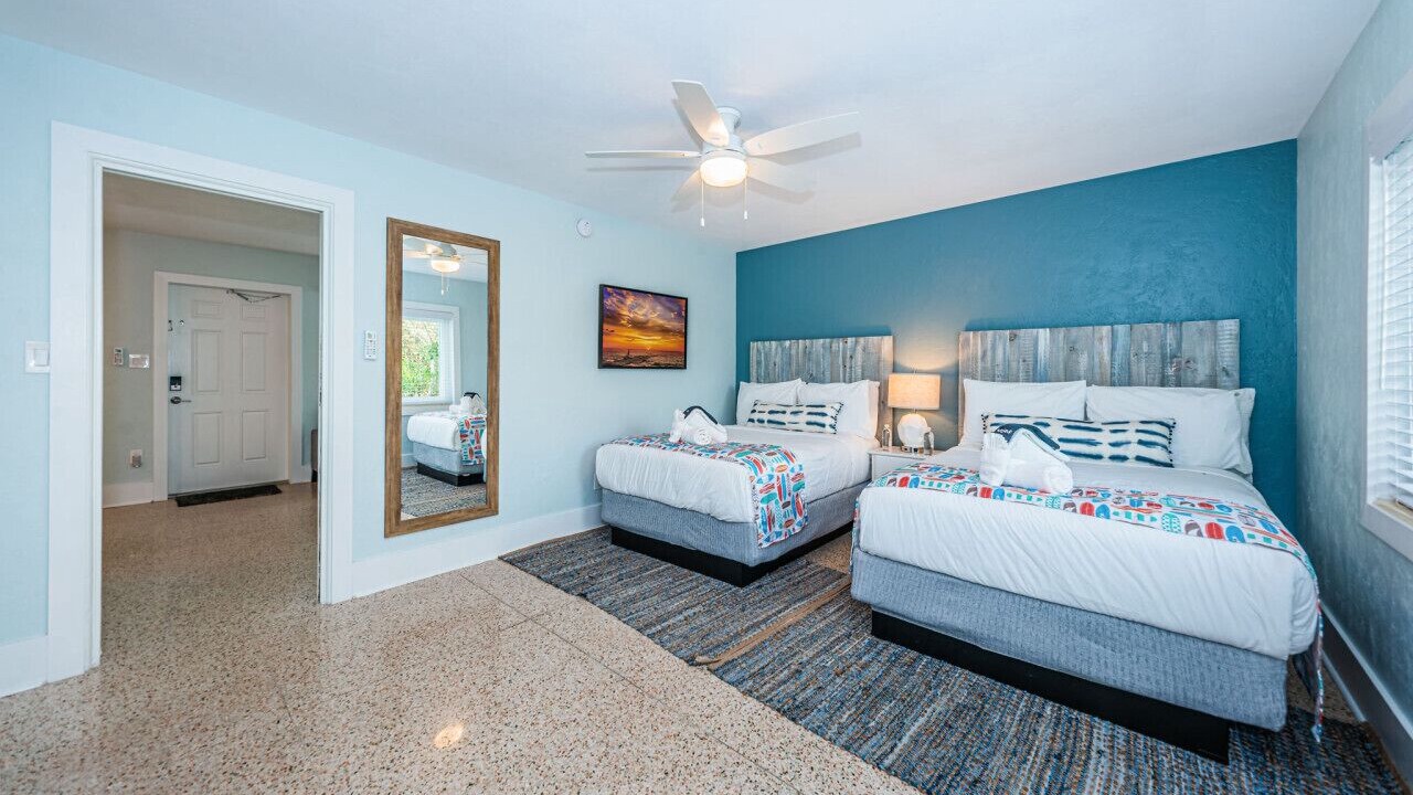 Photo of Bedroom in Sunset Beach