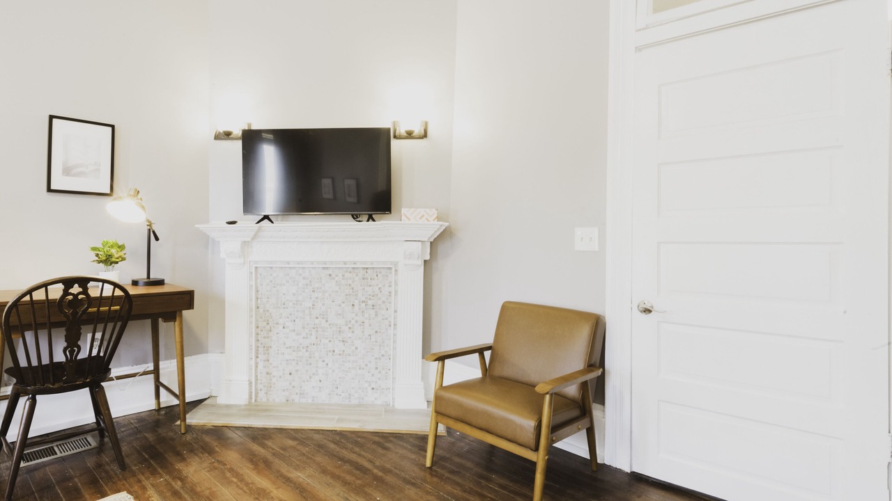 Photo of Bedroom in Thomas Square
