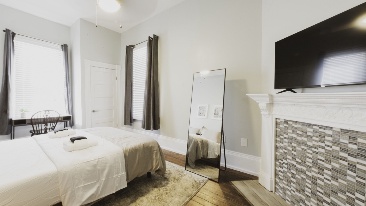Photo of Bedroom in Thomas Square